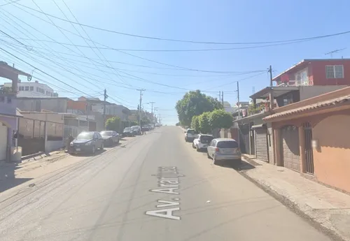 Sk01- Casa En Remate Bancario En Av. Aranjuez, Villa Fontana Ix, Tijuana, Bc. (65% Debajo De Su Valor Comercial, Solo Recursos Propios)