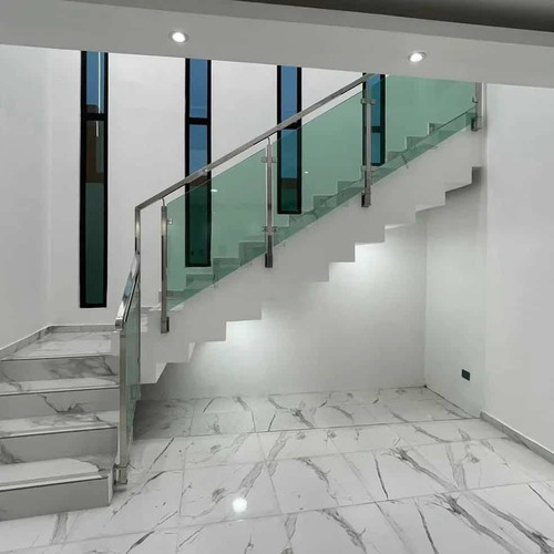 Imagen 3 de 7 de Hermosa Casa De Dos Niveles,