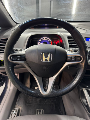Honda Civic 1.8 EXS AT L06