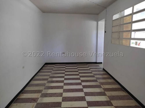 Imagen 10 de 16 de Casa En Venta 23-14968 En Los Palos Grandes