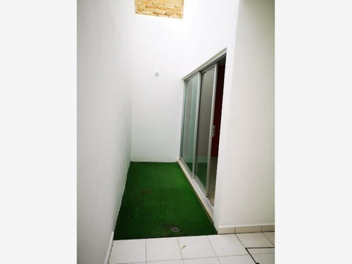 Imagen 5 de 10 de Casa Sola En Venta Fracc Fstse