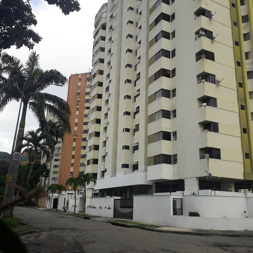 Leslie Ofrece Apartamento Trigal Norte