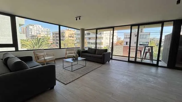 Imagen 2 de 24 de Arriendo Moderno Depto 3d+3b Pocuro (158822)