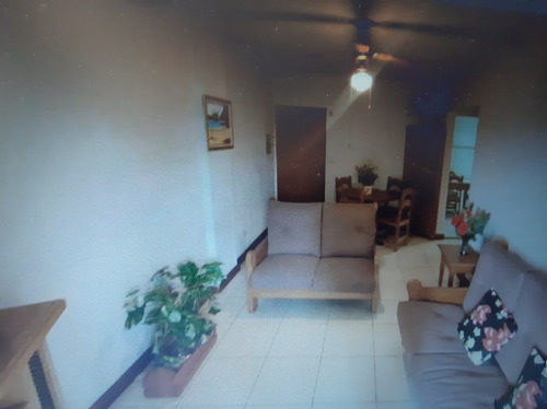 Apto 2 Dorm.sendo 1 Suíte