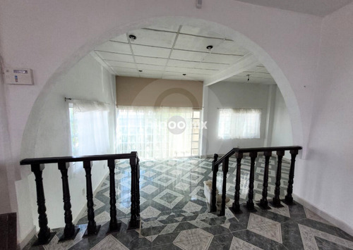 Casa En Renta En Cacalomacan Centro