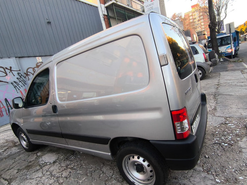 Peugeot Partner 1.6 Hdi Furgon Confort 92