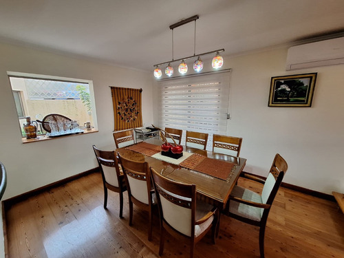 Excelente Casa De 4 Dormitorios En Los Almendros Reñaca