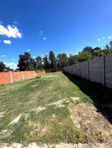 Lote De 510 M2 Con Casa A Terminar - Moreno