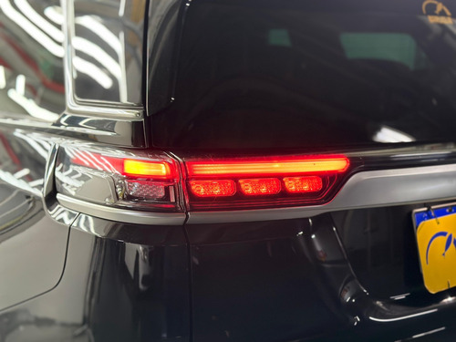 Jeep Commander 2.0 TD380 TURBO DIESEL OVERLAND AT9