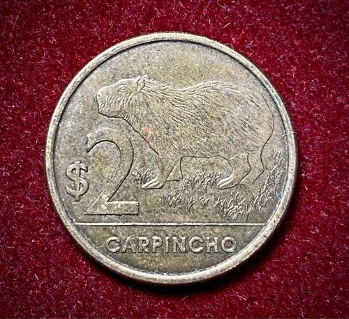 Moneda 2 Pesos Uruguay 2012 Carpincho Km 136