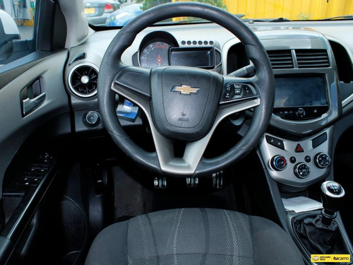 Imagen 20 de 25 de Chevrolet Sonic