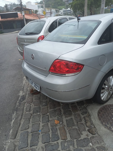 Linea Absolute 2010