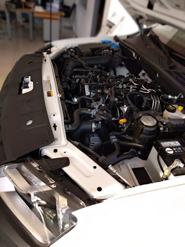 Imagen 11 de 15 de Volkswagen Amarok 2023 2.0 Cd Tdi 140cv Trendline