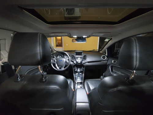 Imagen 7 de 15 de Ford Fiesta Titanium Powershift