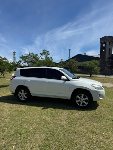 Toyota RAV4 2.4 4x2 At