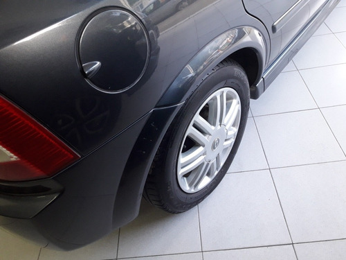 Imagen 6 de 15 de Chevrolet Astra 2.0 Gl 2009