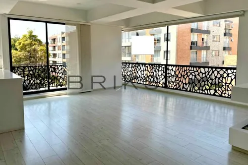 Apartamento En Venta En Chiconavarra. Cod V1994