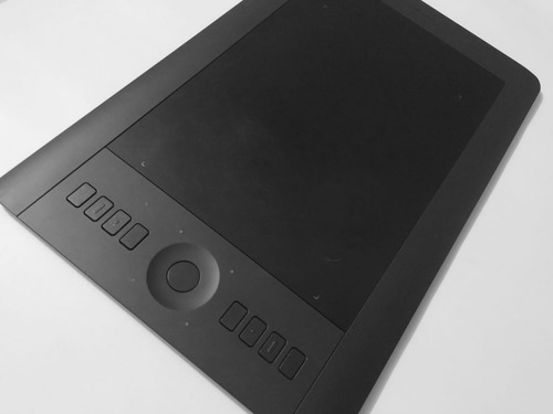 Tableta Digitalizadora Wacom Intuos Pro M Pth-651l Black