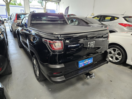 Fiat Strada STRADA FREEDOM 1.3 FLEX 8V CS PLUS