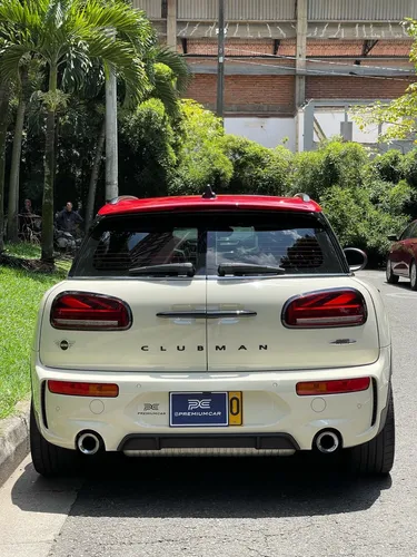 Mini Clubman John Cooper Works 2.0 Turbo Automático