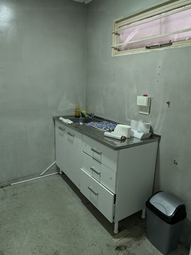Dueño Vende O Alquila Galpón Balboa 220/230 Con Oficinas Y Local Comercial 1280 M2 Distrito Audiovisual Excelente Estado Sistema Contra Incendios Piso Reforzado Entrada Para Camiones Containers