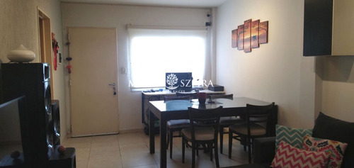 Depto Dos Ambientes Con Cochera Y Patio Castelar Norte
