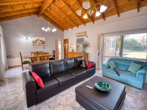 Imagen 6 de 23 de Altos De Bahia Venta Casa 4 D Quincho Pileta