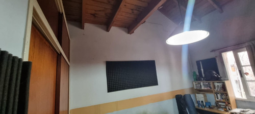 En Venta En Ciudad Jardin Chalet De 4 Ambientes, 3 Baños Dentro De Barrio Cerrado Ex Malibu; Esta Edificado Sobre Lote De 294m2 En Dos Plantas - F: 10023