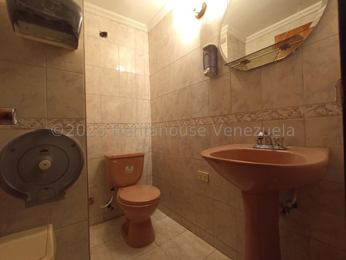 24-8247 ¡alquila Edificio Comercial En Zona De Alto Potencial, Maracay! Mord