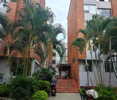 Se Vende Apartamento En Laureles M/l
