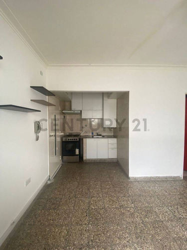 Venta Ph En La Plata 19 E 32 Y 33
