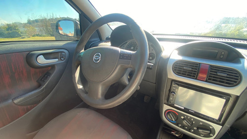 Chevrolet Montana 1.8 Sport