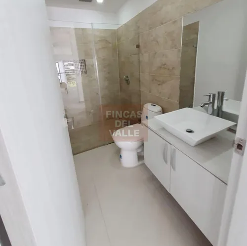 Calima. 3.685 M2, Finca En Venta