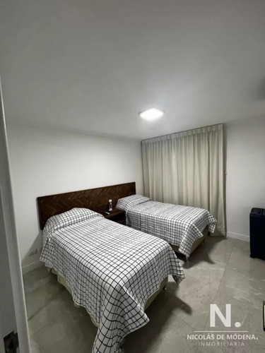 En El Edificio Miami Boulevard Ii, Increible Oportunidad Comodo De Departamento