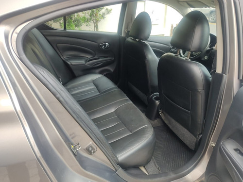 Nissan Versa 1.6 16V FLEX SL 4P XTRONIC