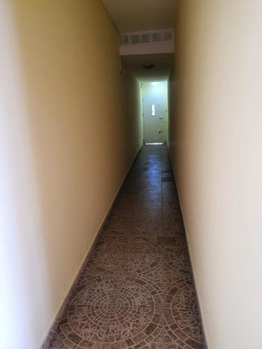 Imagen 3 de 14 de Casa De Pasillo - Con Patio Y Parrillero- Rosario - Triangulo