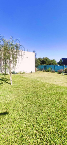 Vendo Casa En Kentucky Club De Campo Oportunidad !!!