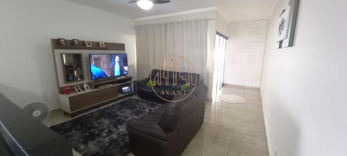 Imagem 3 de 30 de Área Com Duas Casas E Um Galpão - 4412