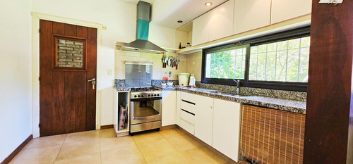 Casa En Venta Acassuso