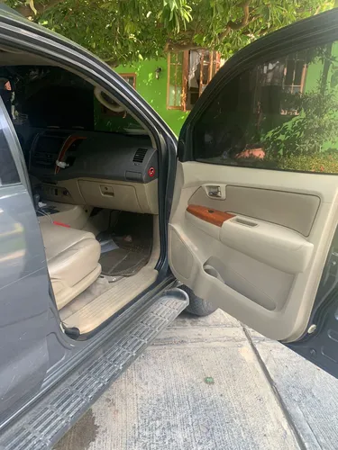 Toyota Fortuner 3.0 Sr5