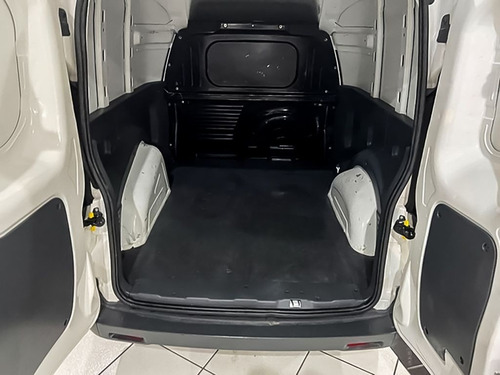Imagem 5 de 9 de Fiat Fiorino 1.4 Mpi Furgao Hard Working 8v 2020