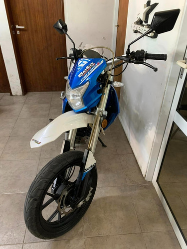 Imagen 4 de 8 de Beta Motard 200