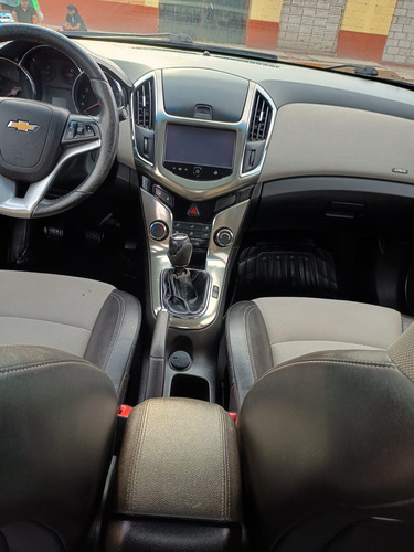 Chevrolet Cruze Lt 1.4 turbo
