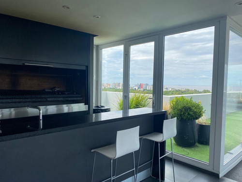 Venta De Departamento De 2 Ambientes En Yrigoyen Boulevard