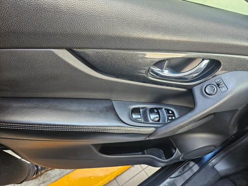 Nissan X-Trail 2.5 Exclusive 2 Row Cvt