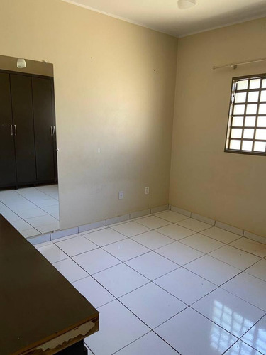 Imagem 18 de 26 de Casa Em Anápolis. Ótima Localização