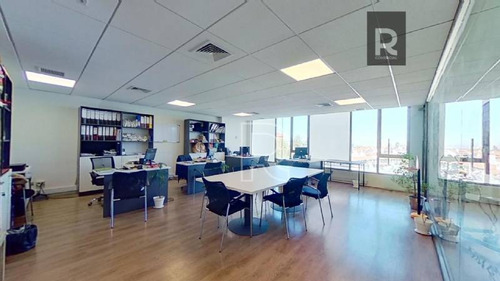 Imagen 1 de 17 de Oficina 75 M2/avenida Las Condes/ Cantagallo
