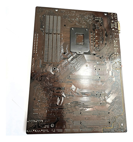 Kit Asus Z97 + Xeon E3-1226 V3 + Cooler Intel + 16gb Hyper X Marrom-escuro