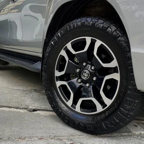 Toyota Hilux 2.8 Srx Diésel 4X4 Aut