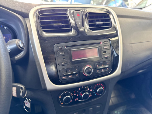 Renault Sandero 1.0 EXPRESSION 16V FLEX 4P MANUAL